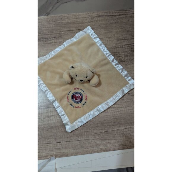 Baby Fanatic Minnesota Twins Baby Security Blanket Plush Bear Satin Trim Tan 12" - Picture 5 of 8